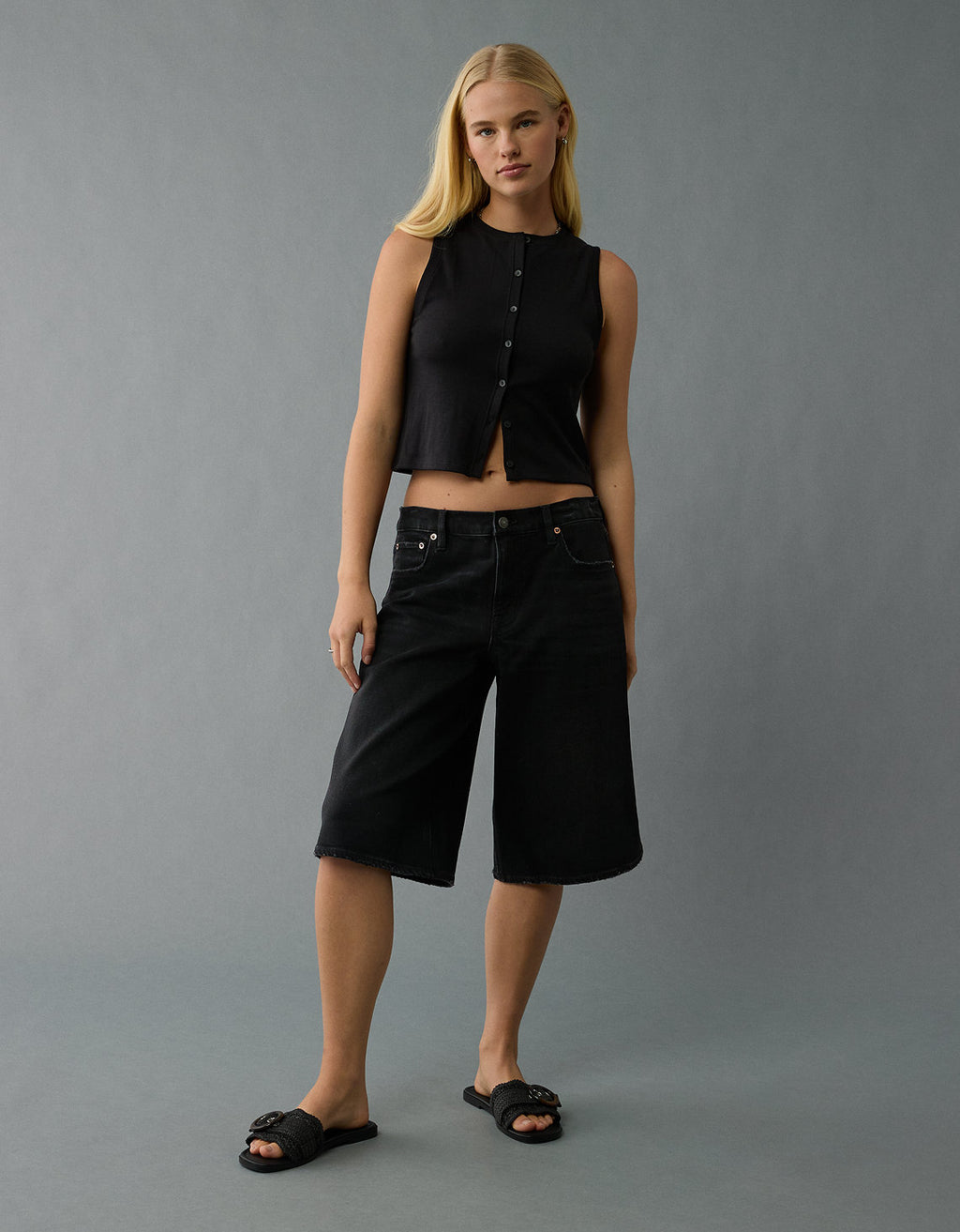 Tank top con botones de mujer AE - Negro 3171_6053_001_os