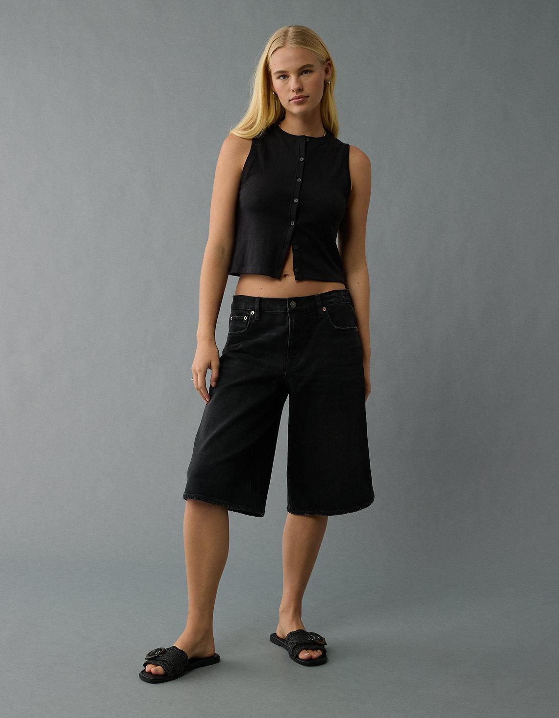 Tank top con botones de mujer AE - Negro 3171_6053_001_os