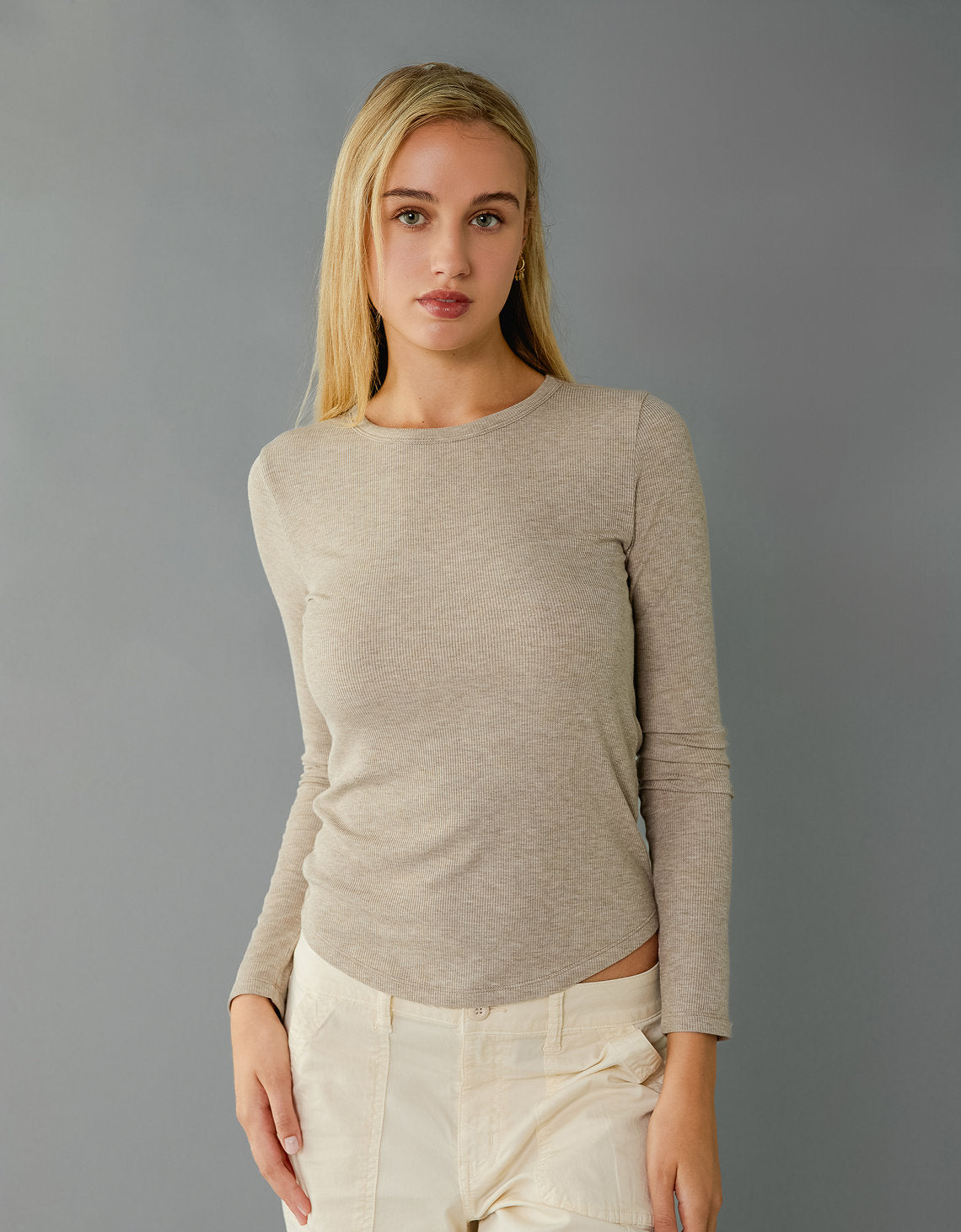 Camiseta de Manga Larga Tipo Henley Ae - Café 3376_1352_026_of