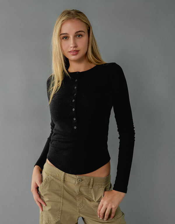 Camiseta de Manga Larga Tipo Henley Ae - Negro