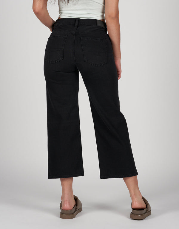 Jean AE Wide-leg corto estilo noventero - Negro