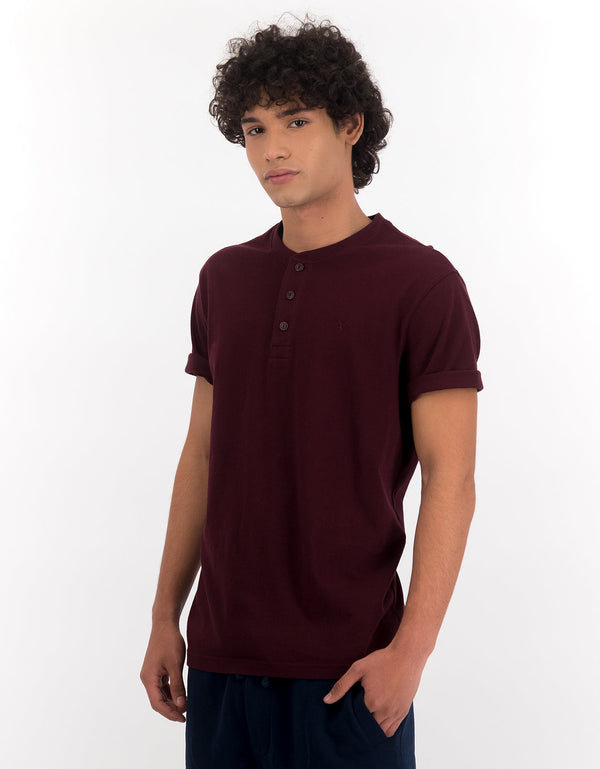 Camiseta cuello Henley manga corta Hombre AE - Generico