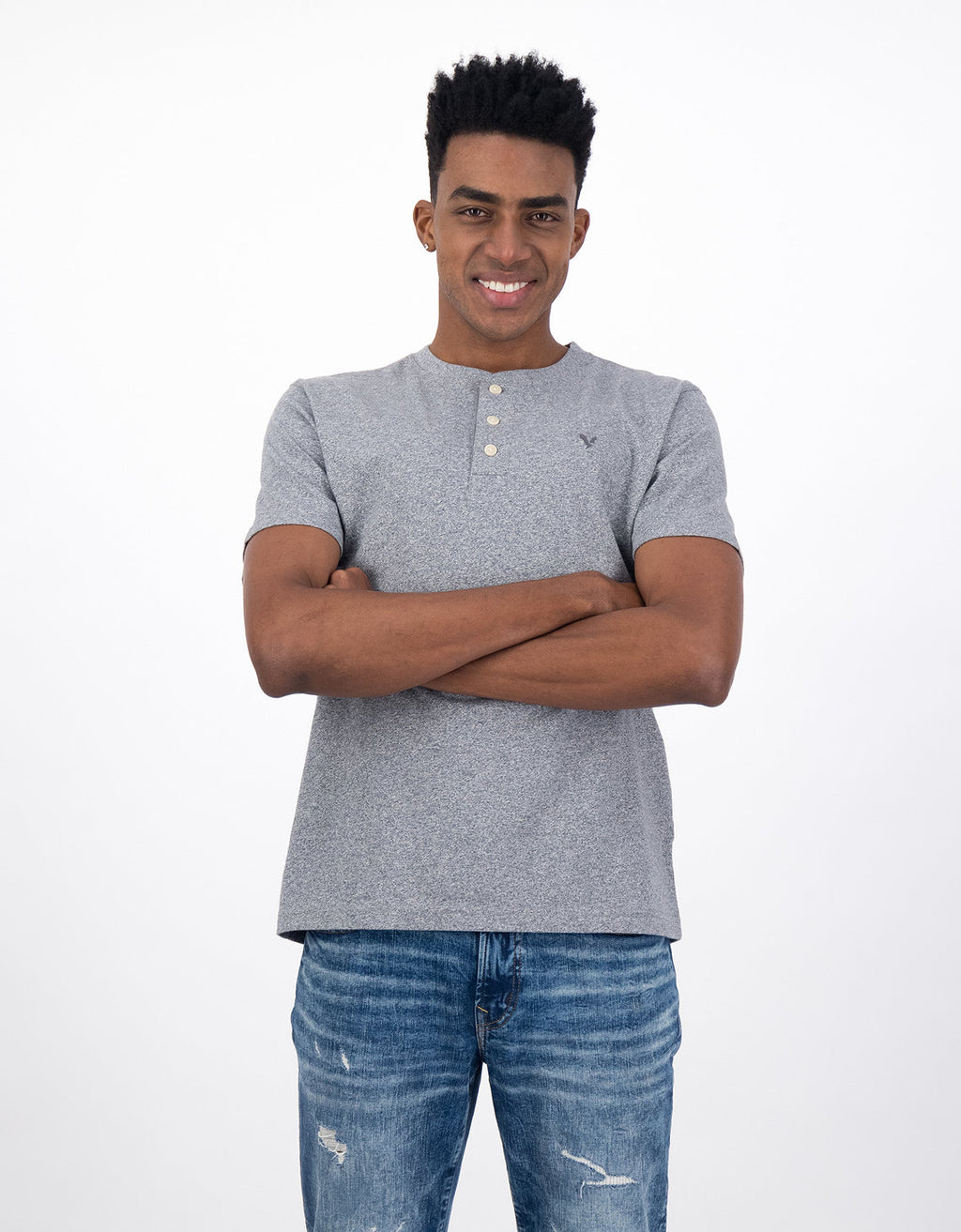 Camiseta de manga corta AE Henley Icon - Gris 4165_1741_006_of