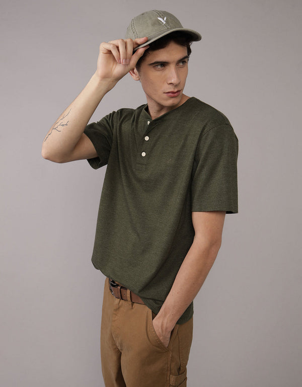 Camiseta Henley de manga corta de AE - Verde