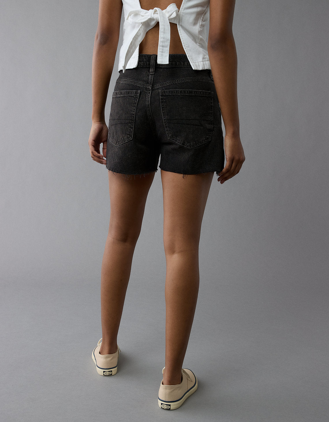 Short en Denim con Corte Ex-Boyfriend y Tiro Bajo para Mujer - Negro 5332_8243_095_ob