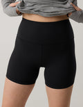 Bike Short OFFLINE de 5 pulgadas The Hugger By Aerie - Negro 6493_6001_073_of