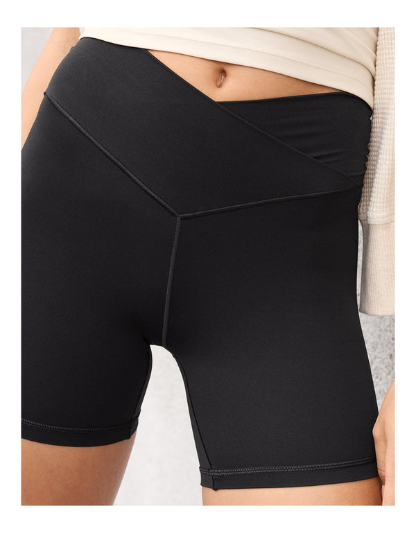 Short tipo Bike Mujer Offline - Negro