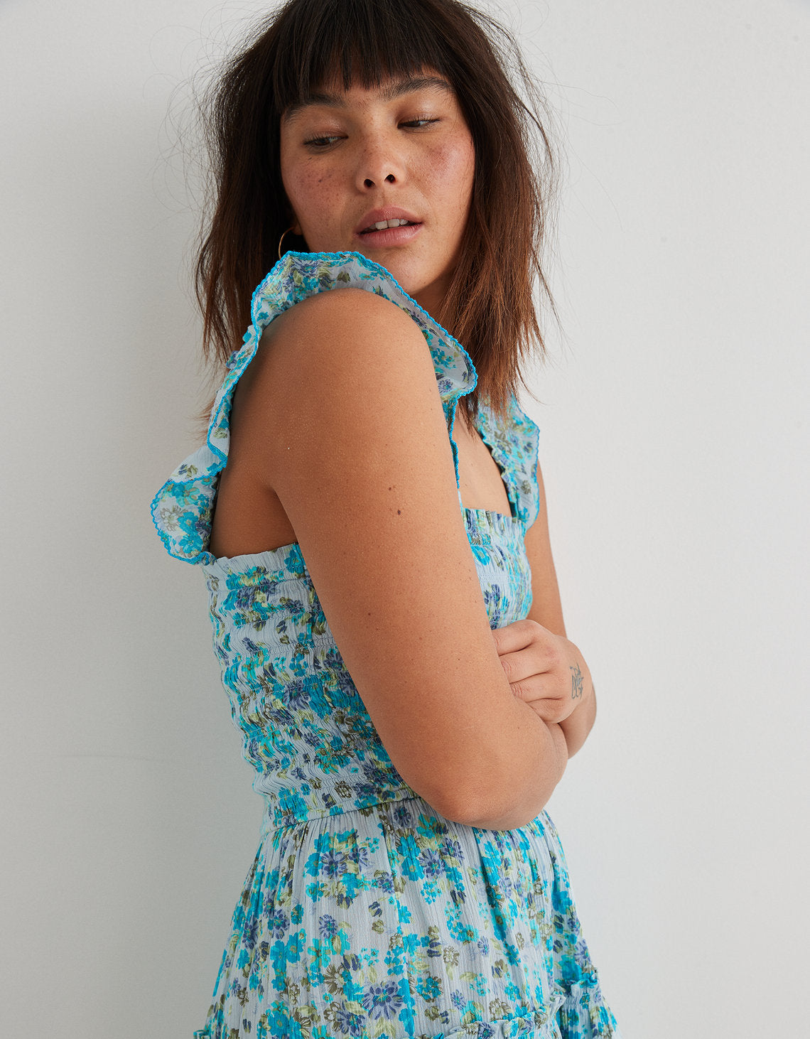Vestido midi con estampado Floral Mujer Aerie - Azul 7495_1760_461_os